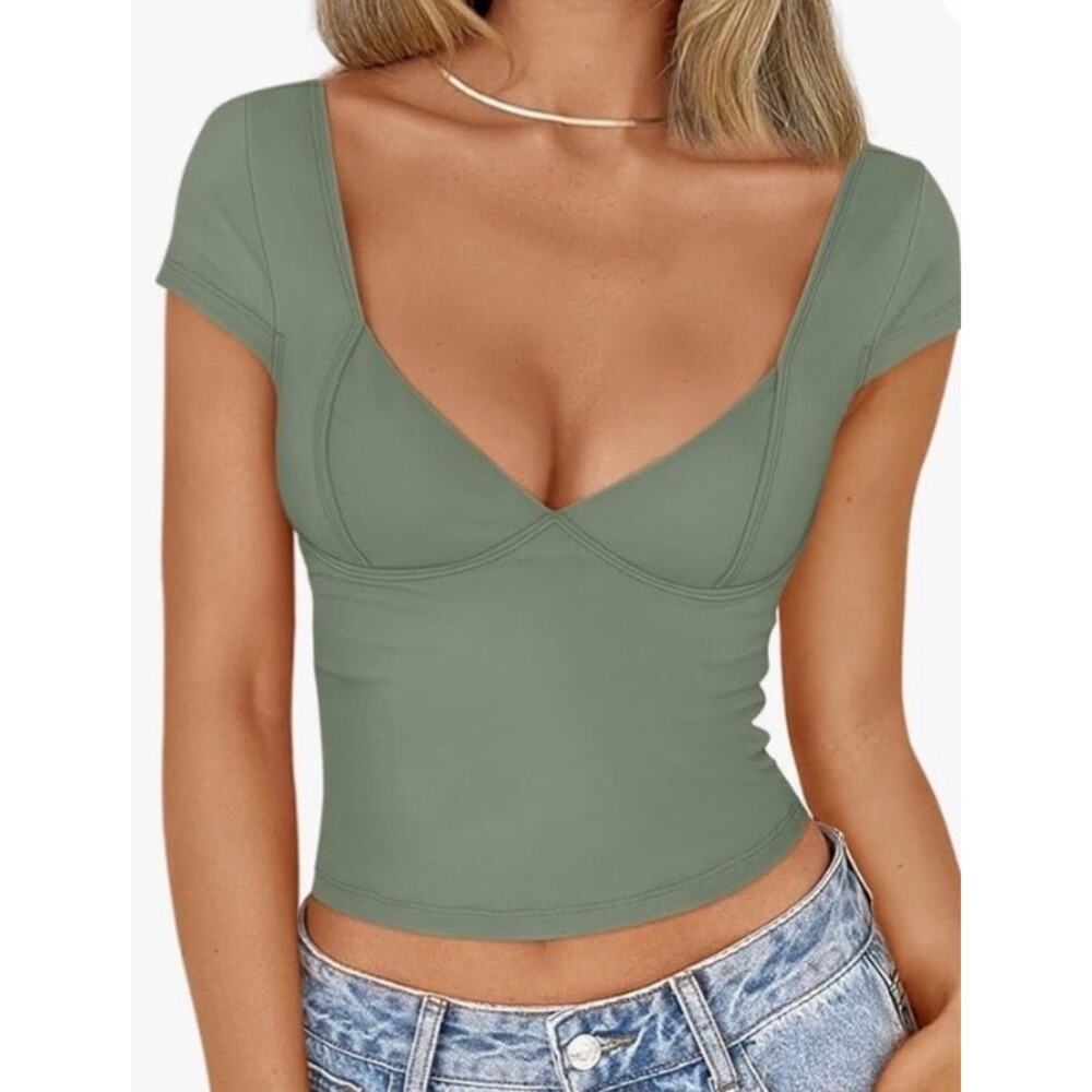 Green Trendy Queen Deep V-Neck Short Sleeve Slim Fit T-shirt